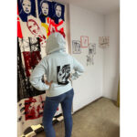 I will cat you Siebdruck auf Hoody einer Besucherin während der Open Studios im Atelierfrankfurt